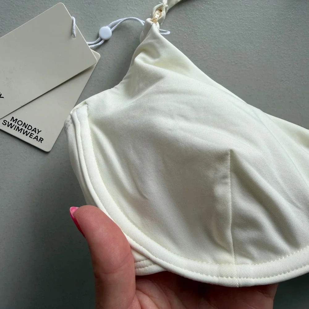 Monday Swimwear Sz. L Ivory Pearl Ring Underwire Halter Honolulu Bikinki Top NEW